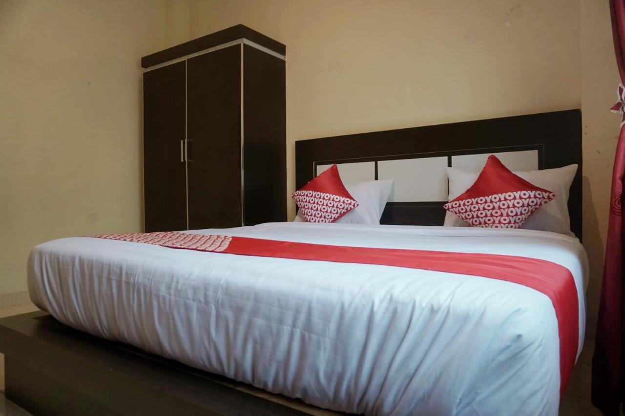 Oyo 1394 Rumaisa Homestay Syariah بيكانبارو المظهر الخارجي الصورة